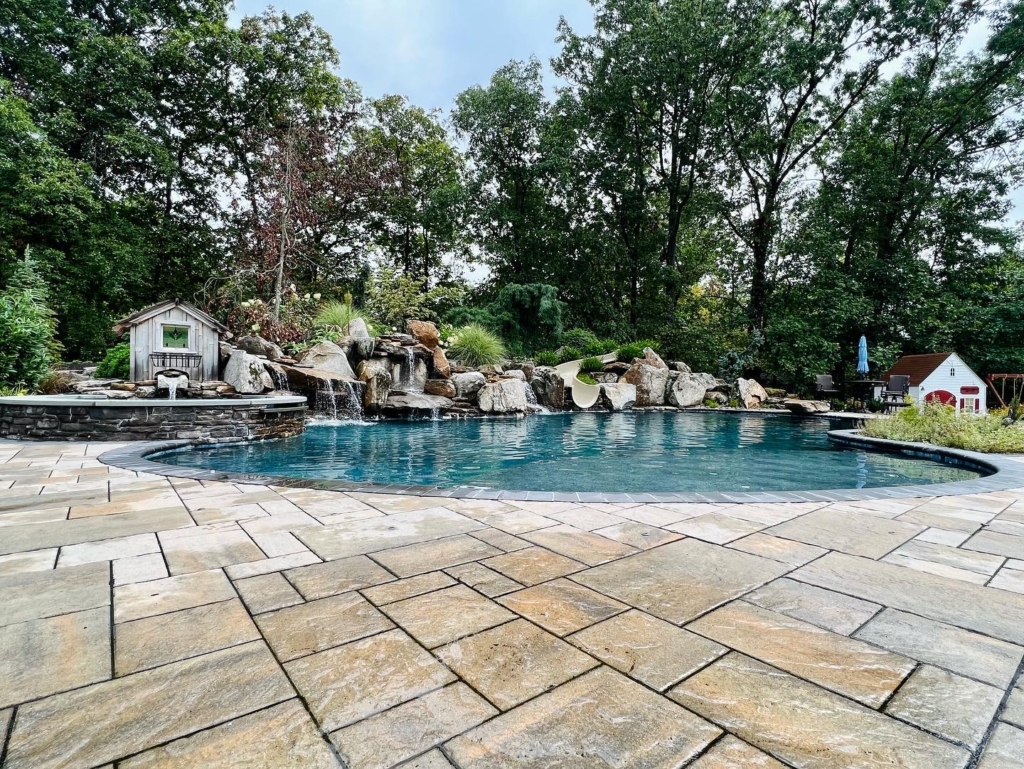 Water Features & Options